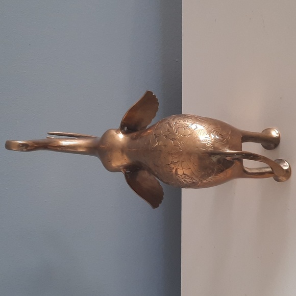 Vintage Brass Elephant decor - Picture 4 of 5